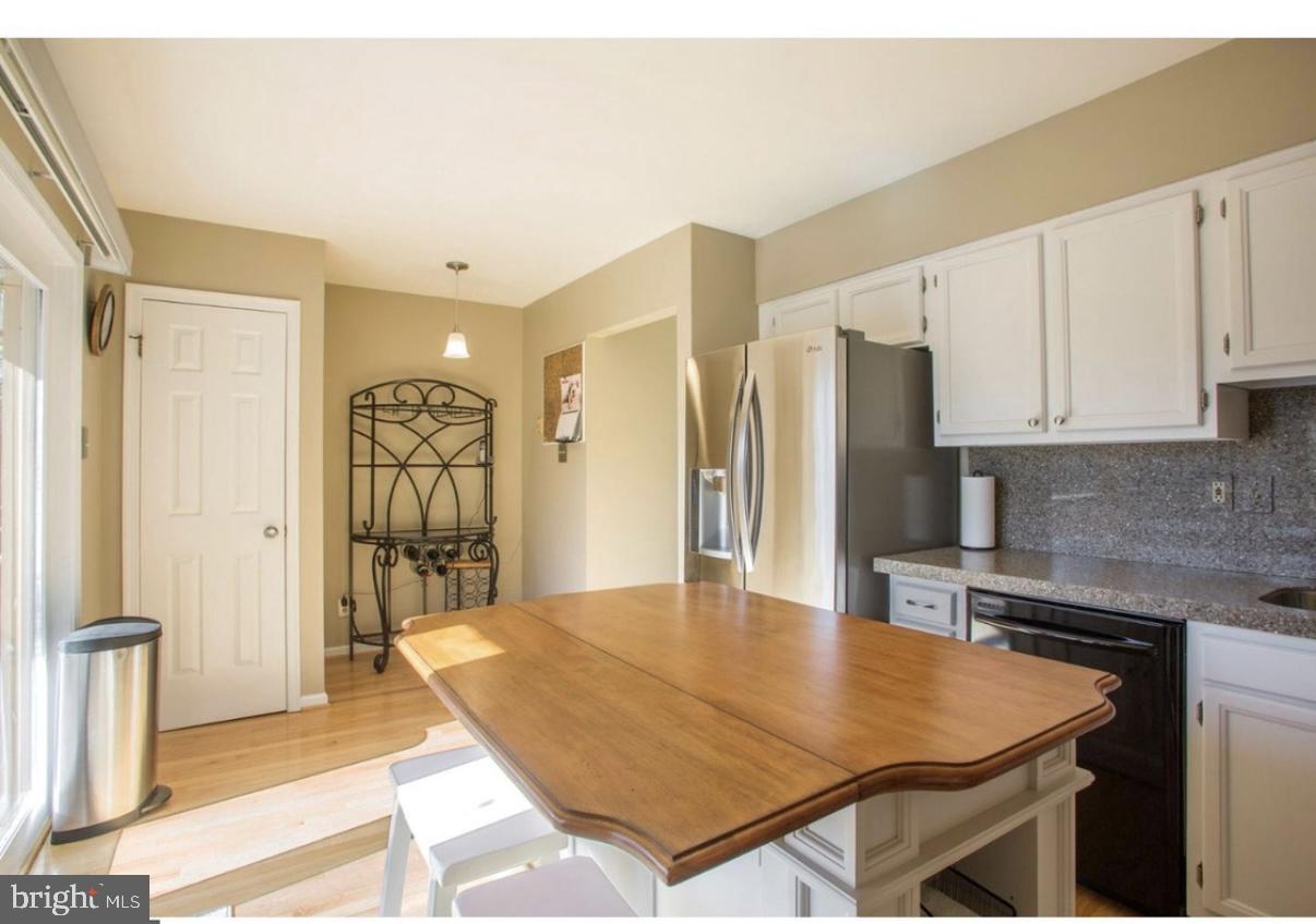 CARRIAGE RUN - Residential Lease