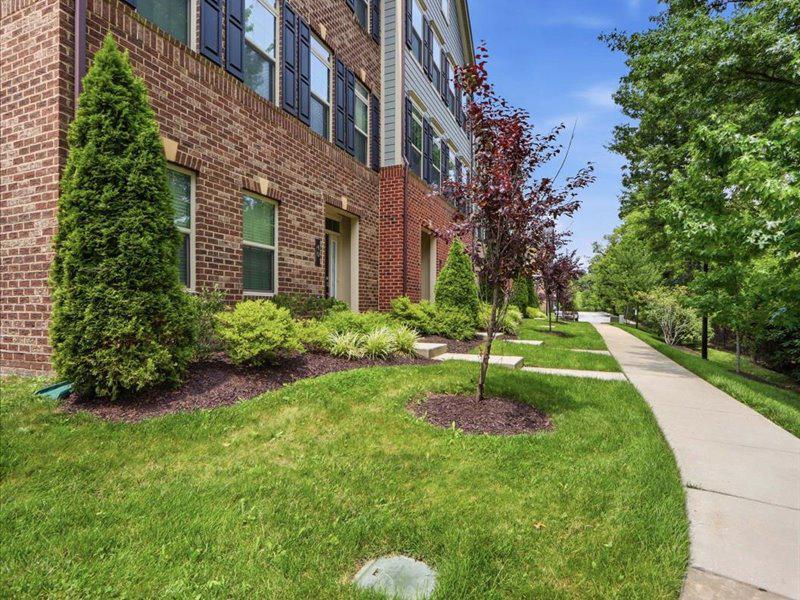 40 WEDGE WAY 7