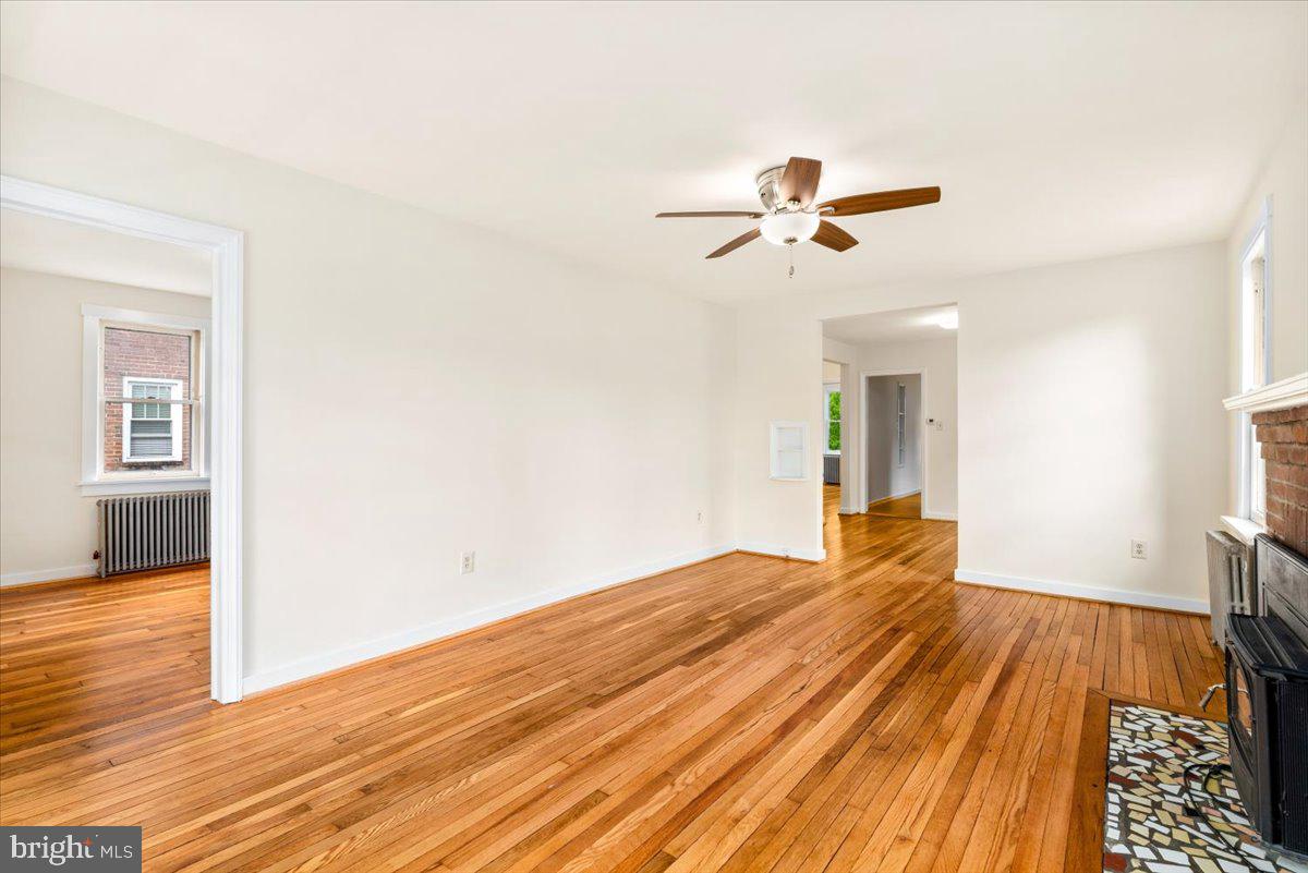 603 LEE PLACE