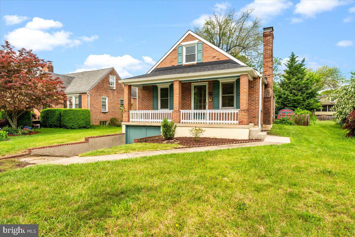 603 LEE PLACE