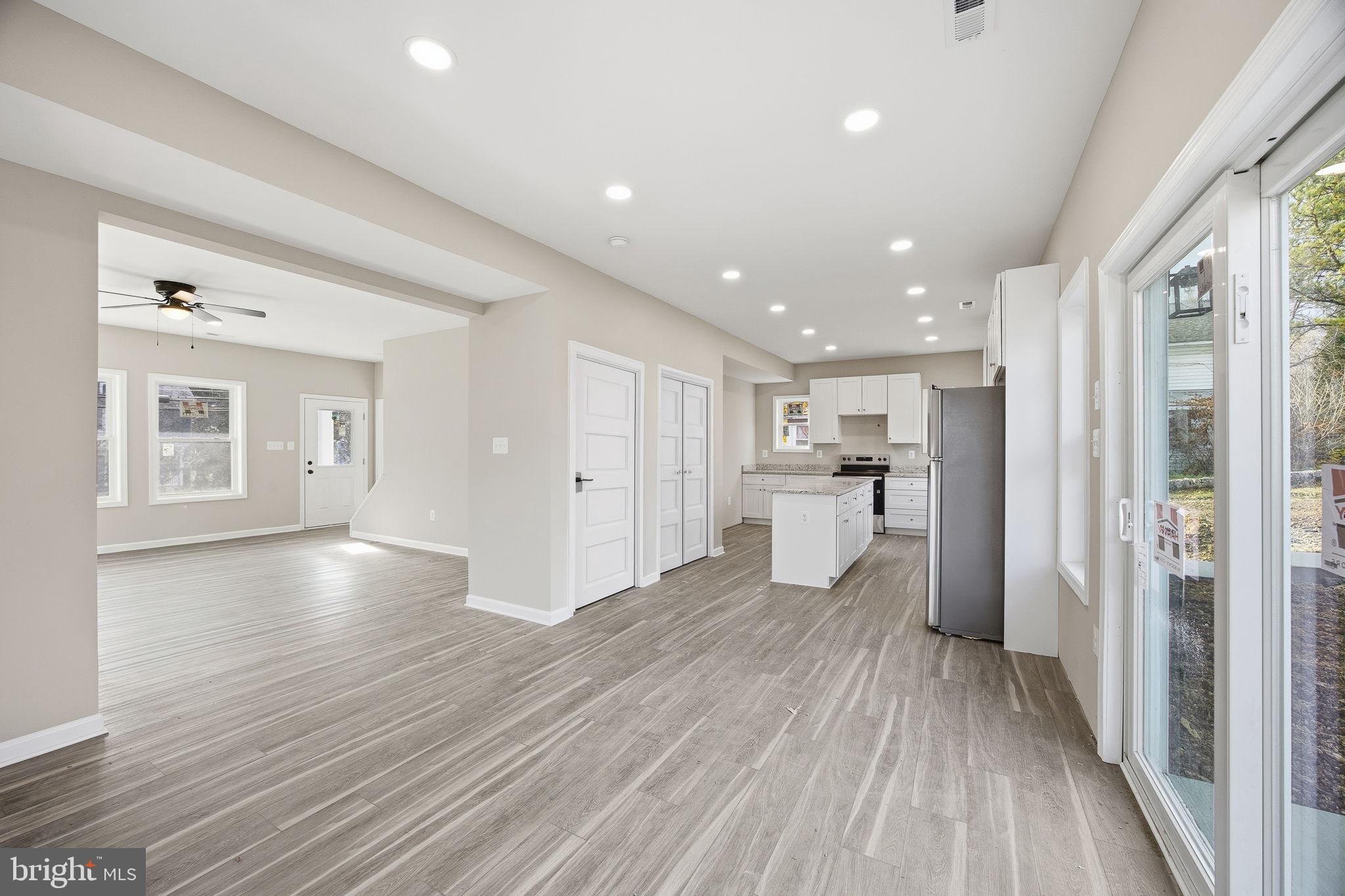 MARTINSBURG CITY - Residential