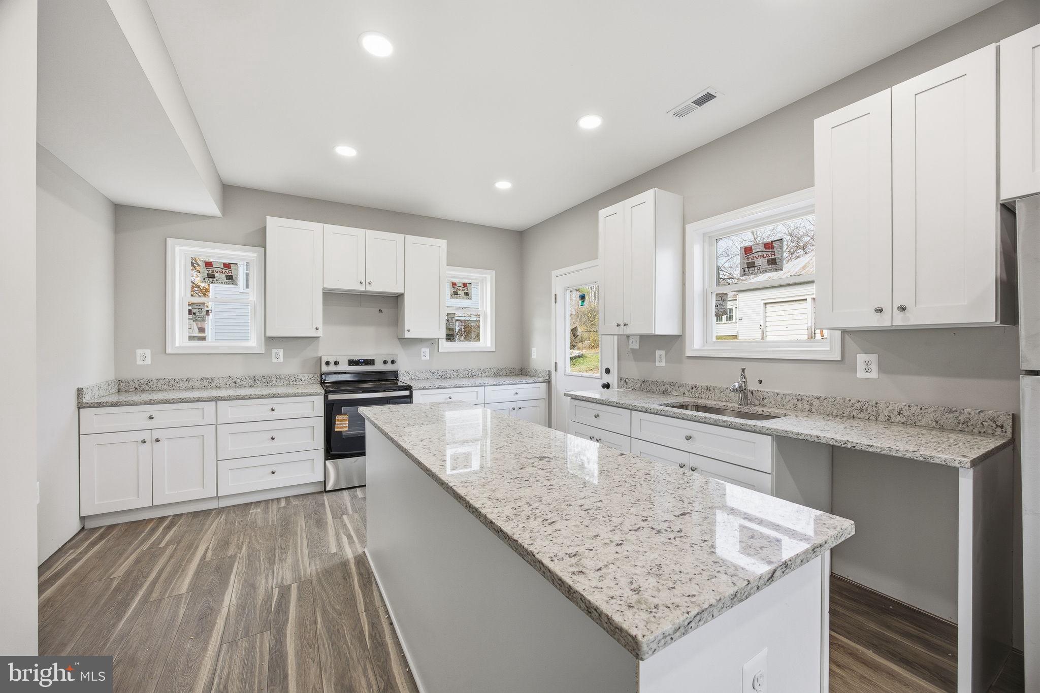 MARTINSBURG CITY - Residential