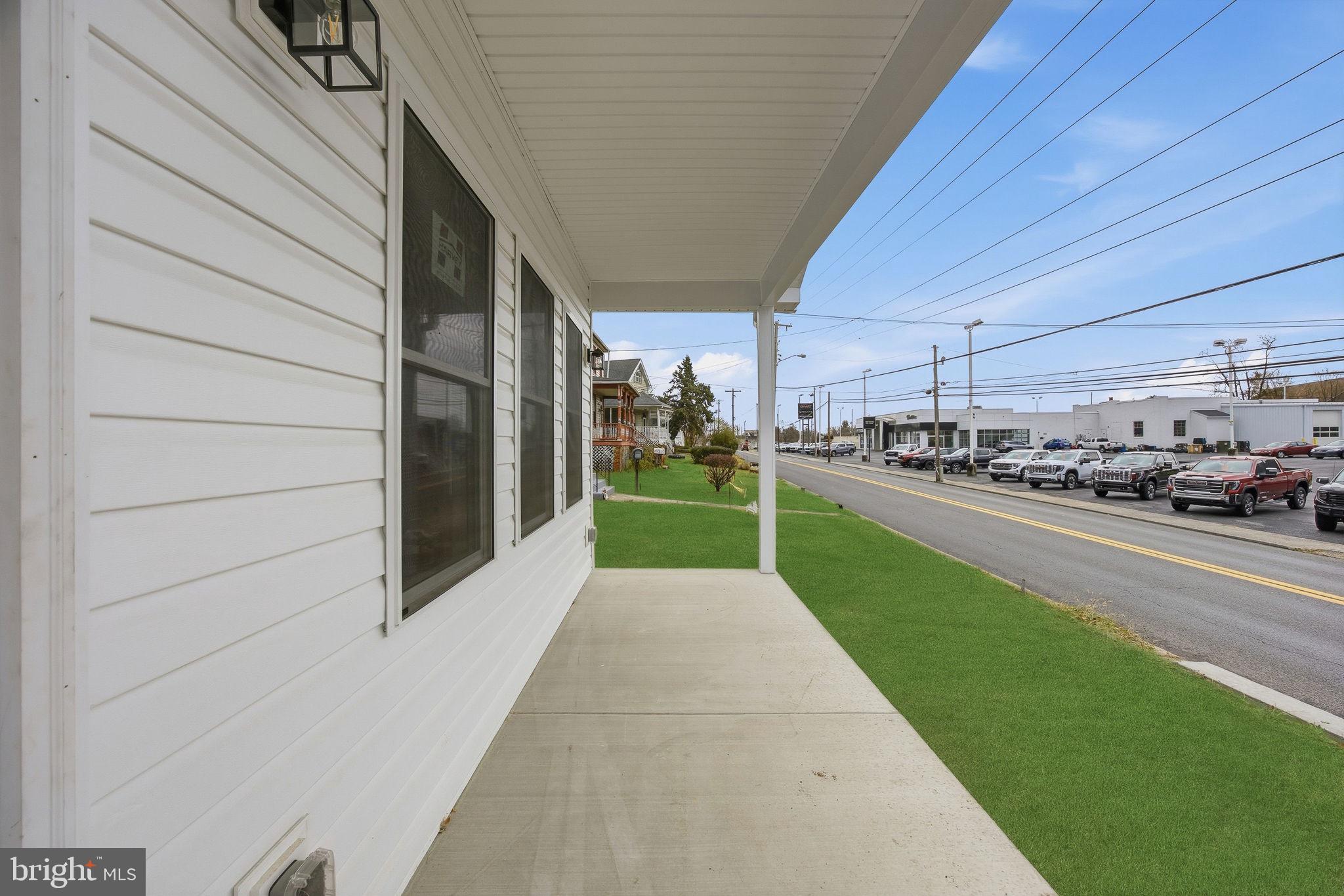 MARTINSBURG CITY - Residential