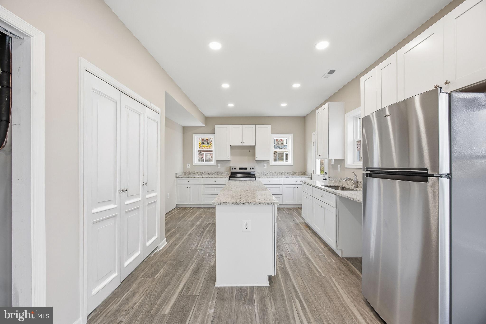 MARTINSBURG CITY - Residential