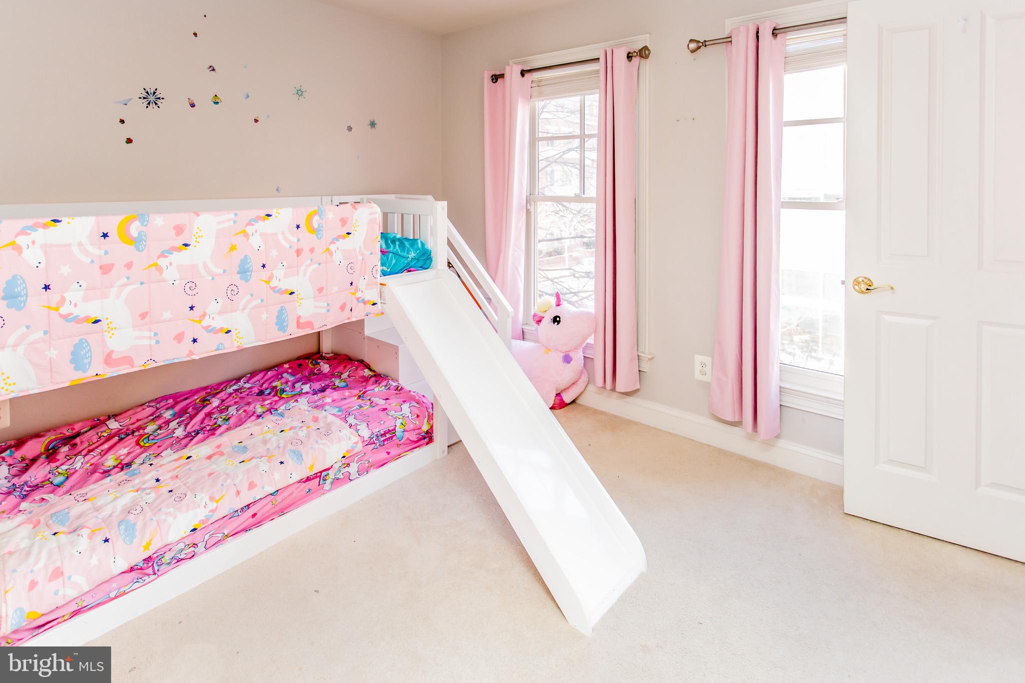 CARLYLE - Residential Lease