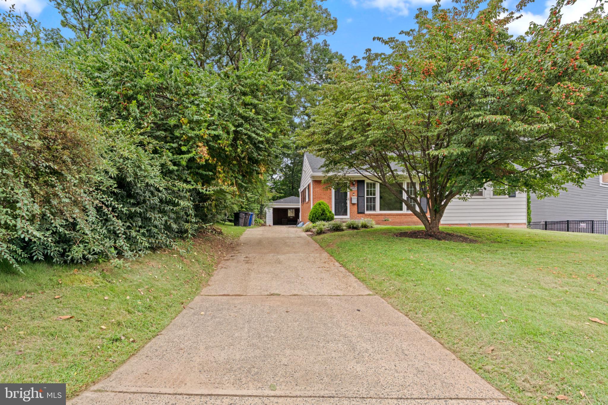 10914 BYRD DRIVE