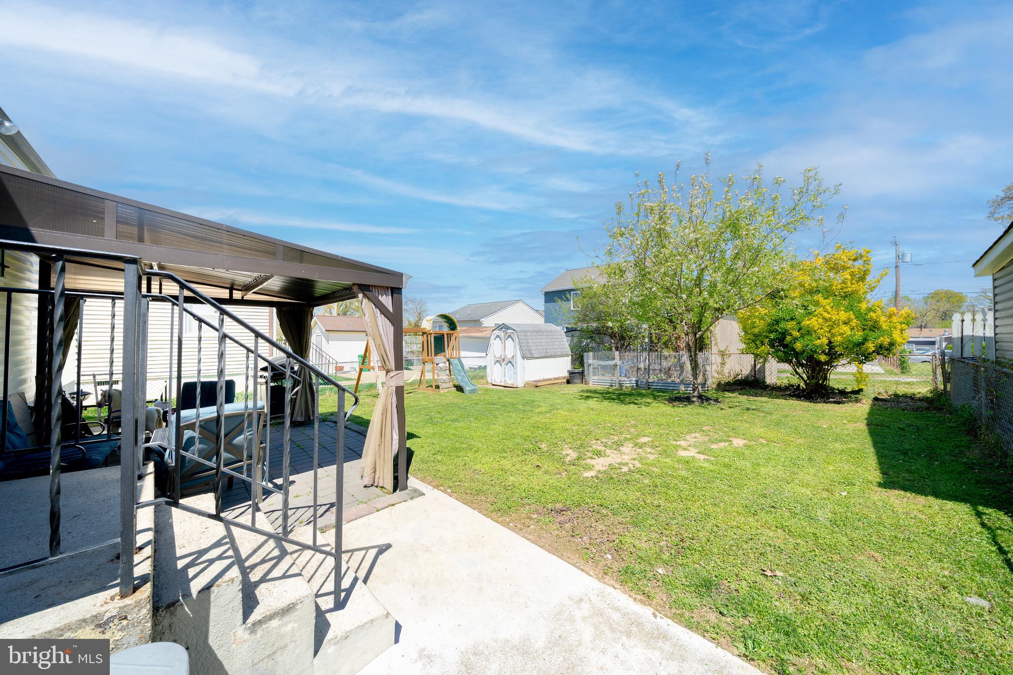 WHITE HOUSE HEIGHTS - Residential