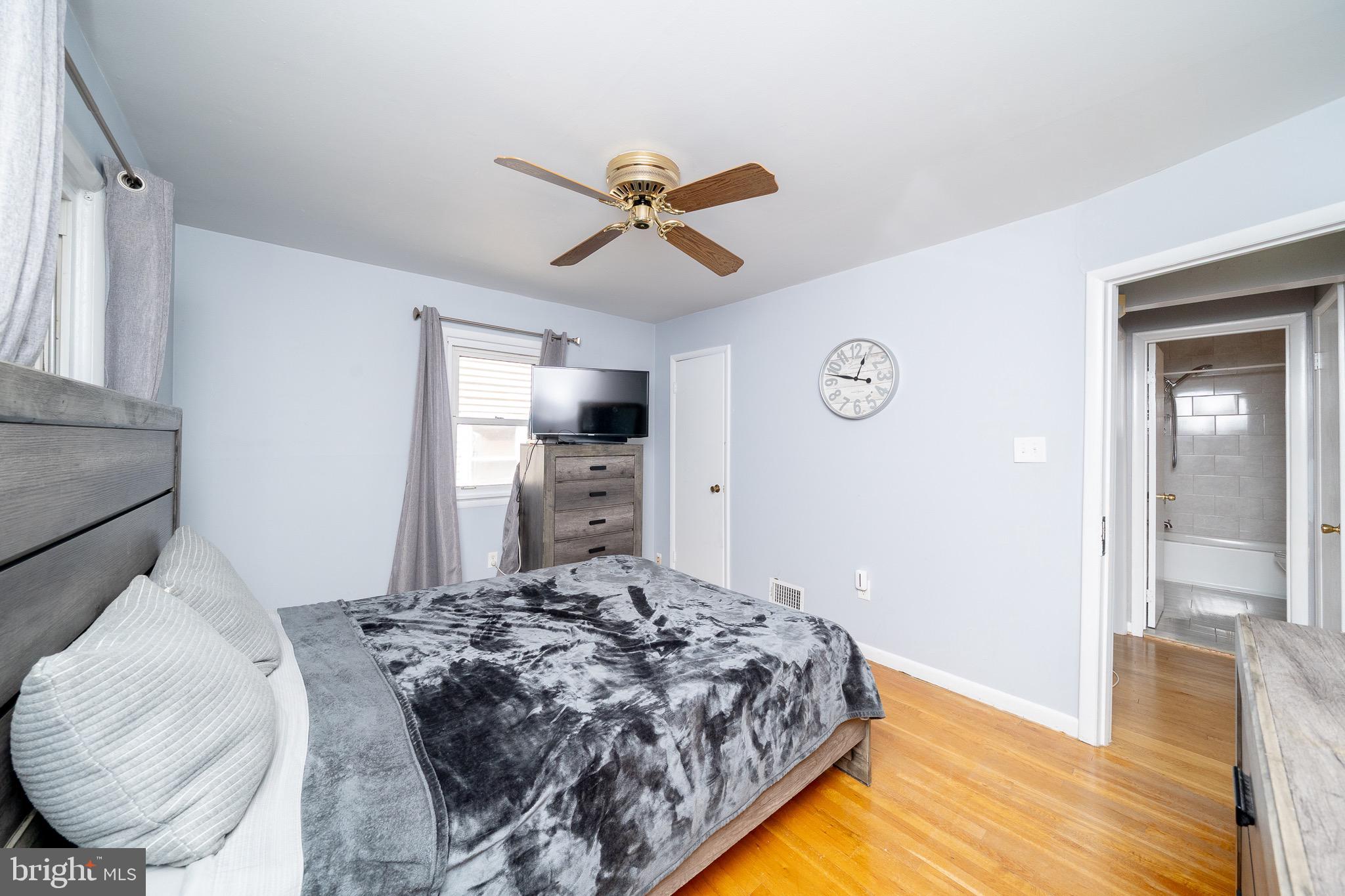 WHITE HOUSE HEIGHTS - Residential