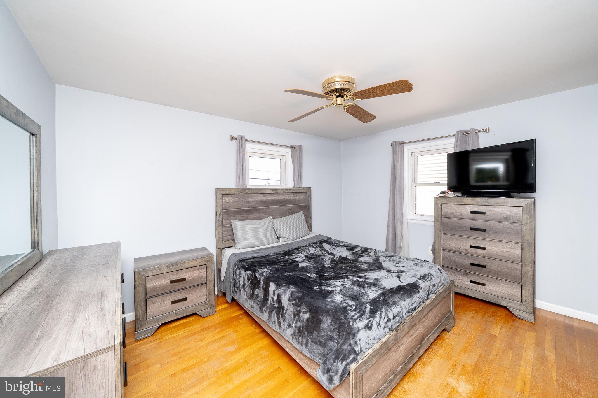 WHITE HOUSE HEIGHTS - Residential