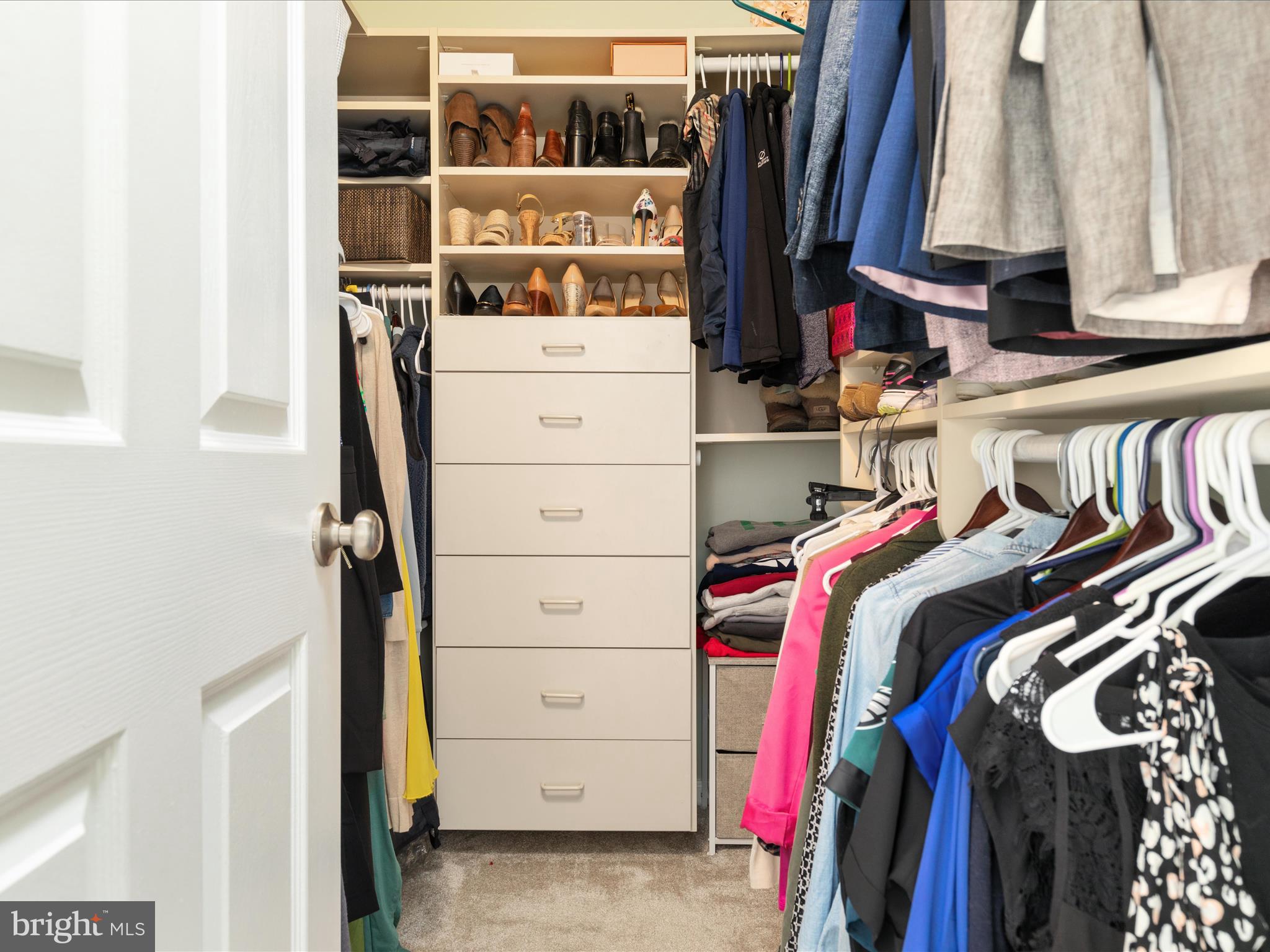 PENDERBROOK - Residential