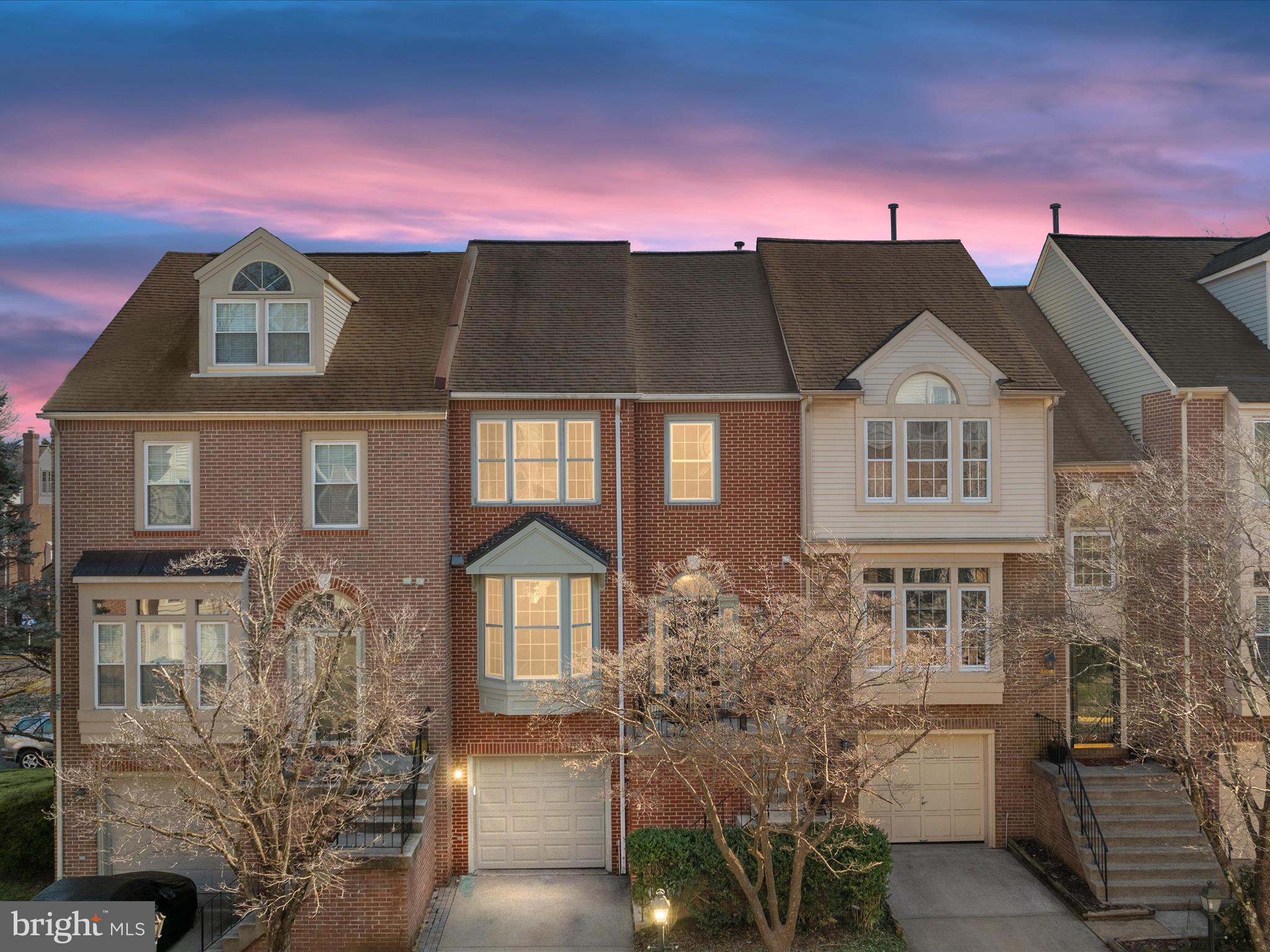 PENDERBROOK - Residential