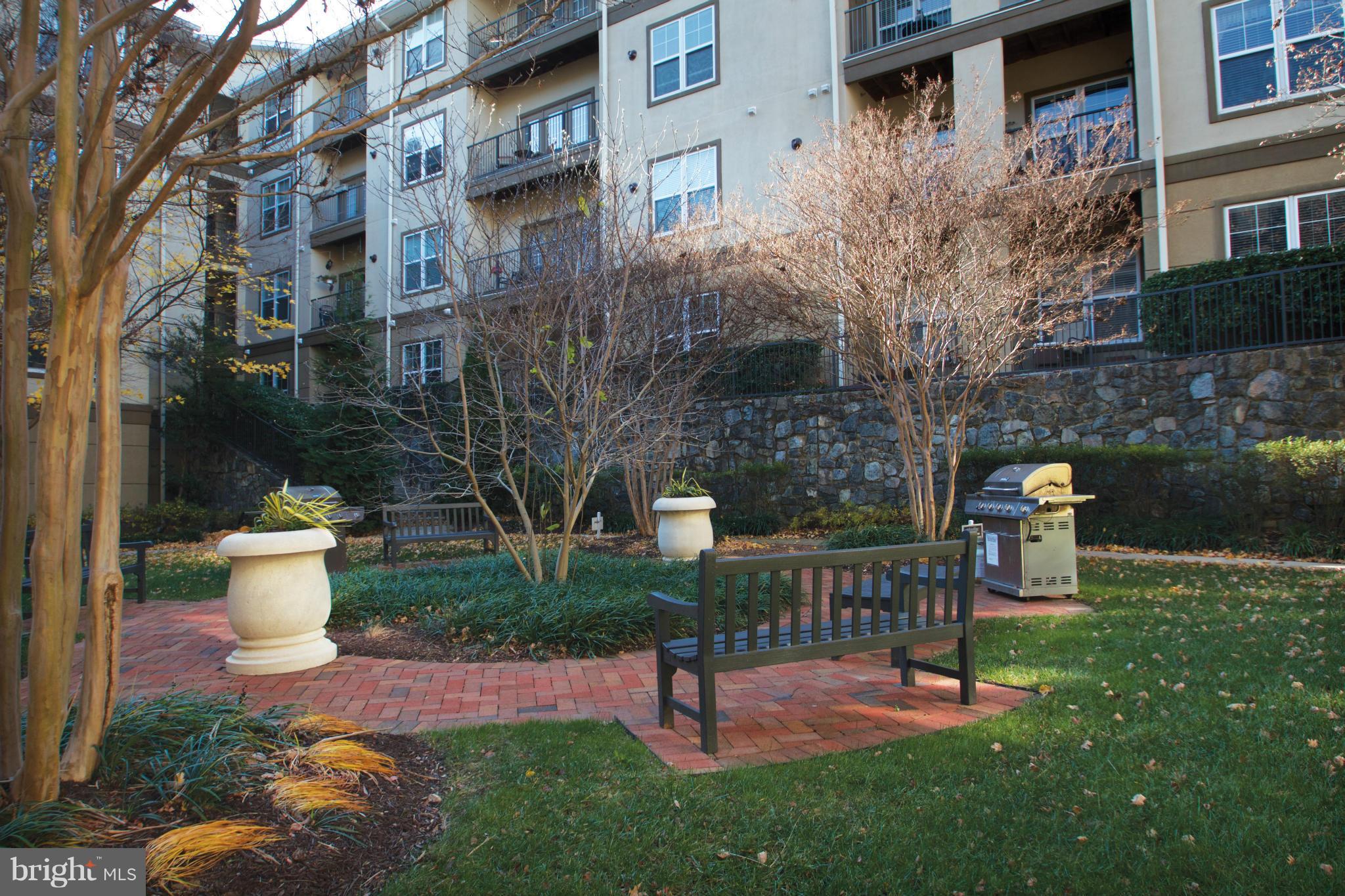 WHITE FLINT STATION - Residential