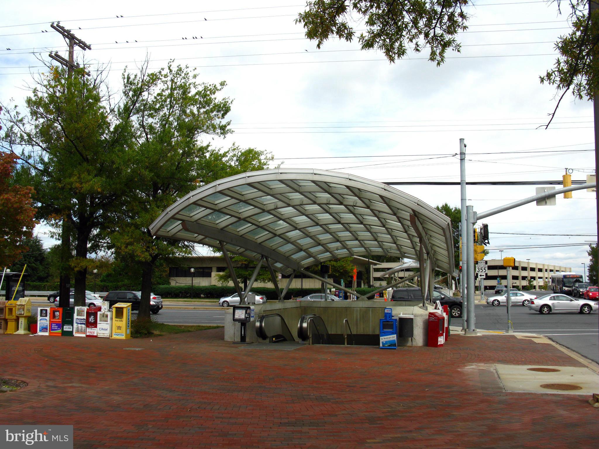 WHITE FLINT STATION - Residential