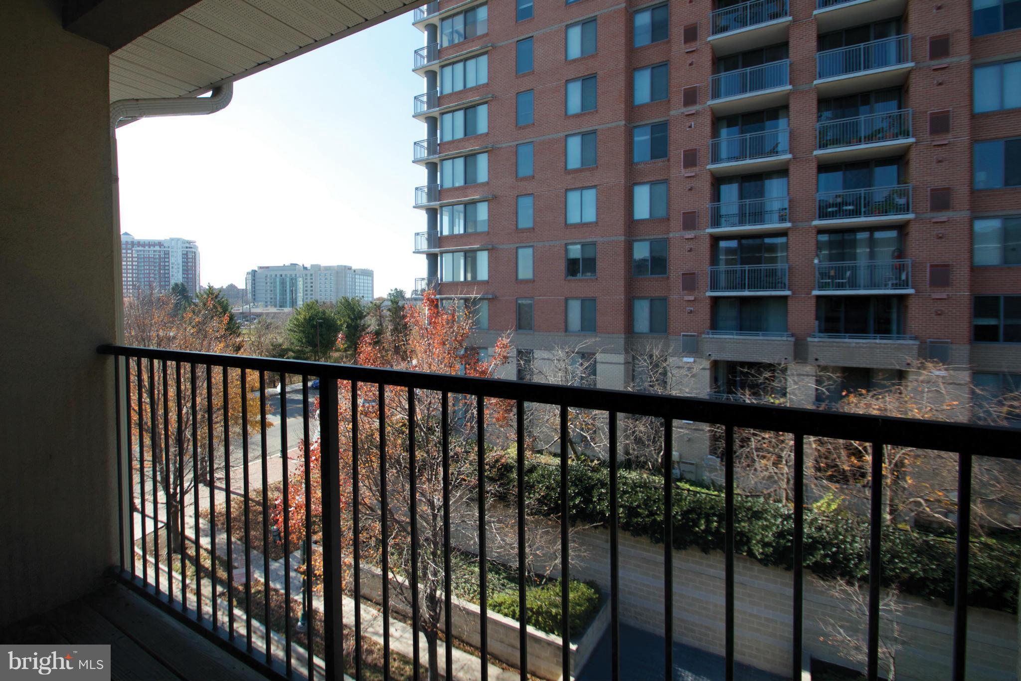 WHITE FLINT STATION - Residential