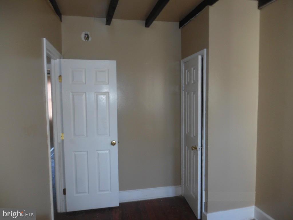 WASHINGTON VILLAGE - Residential