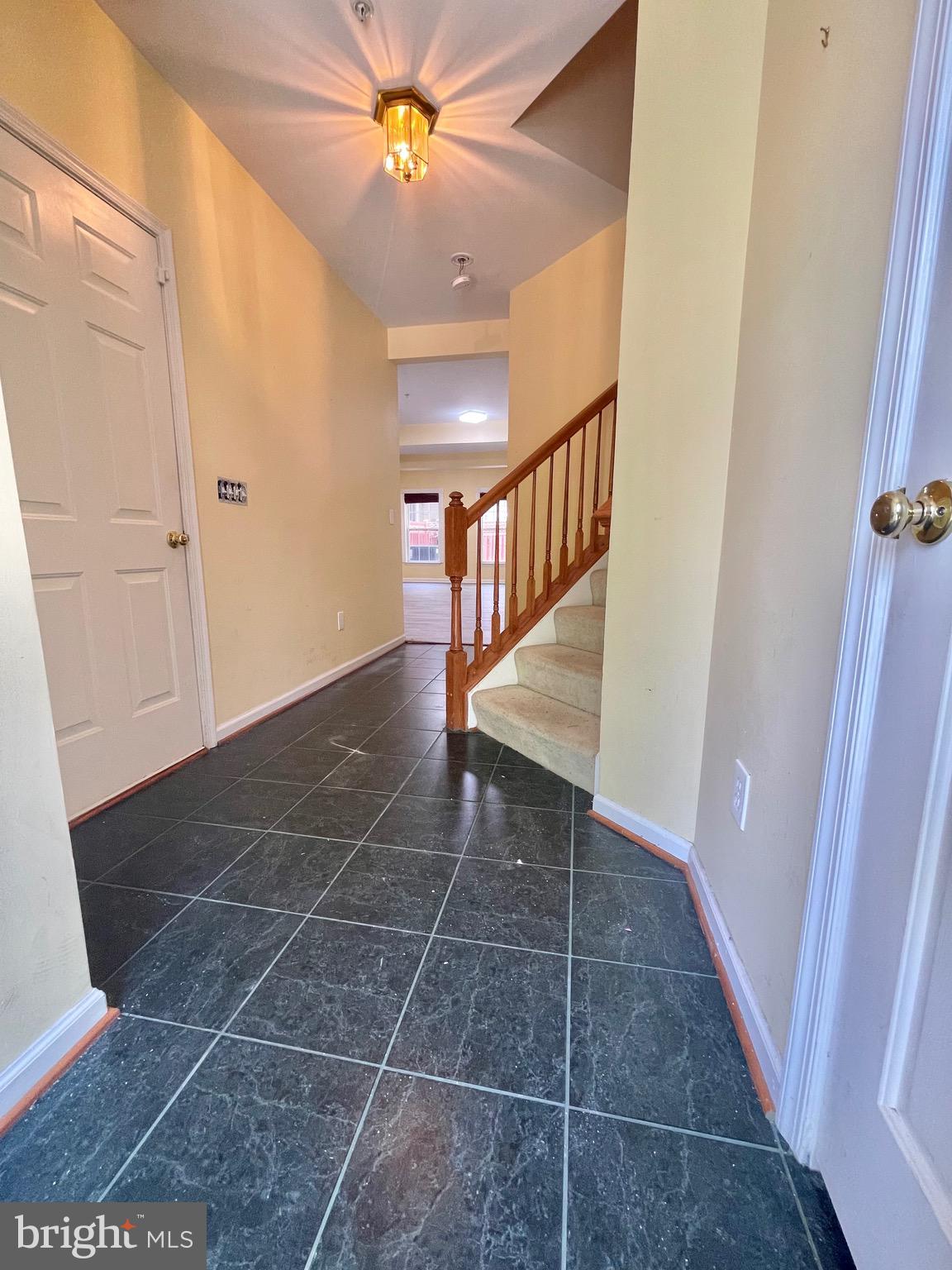 CAMERON STATION - Residential Lease