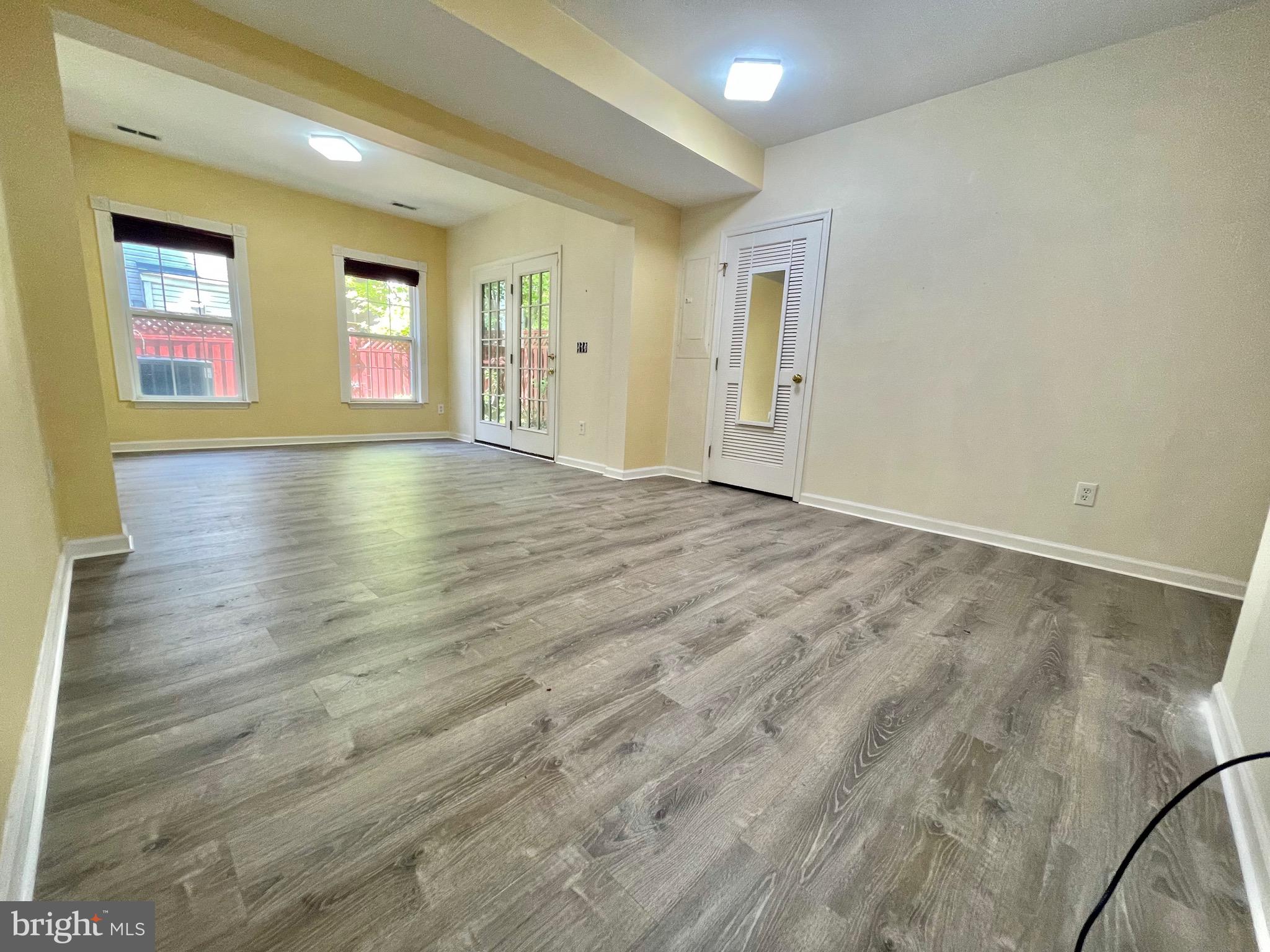 CAMERON STATION - Residential Lease