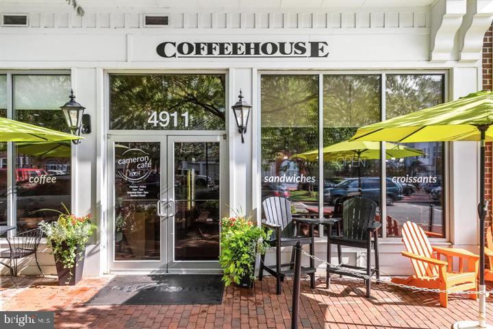 CAMERON STATION - Residential Lease