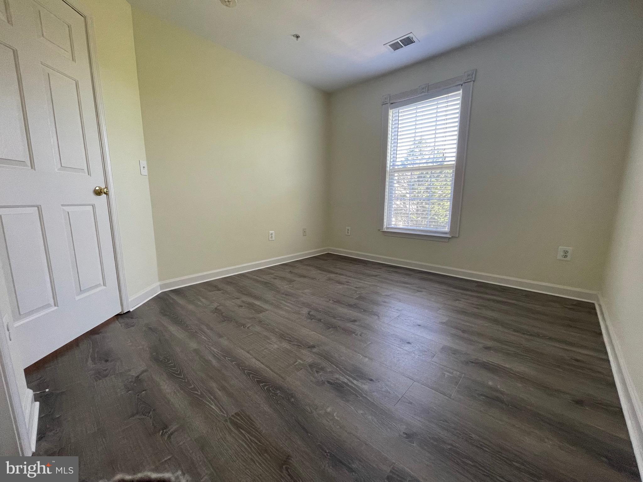 CAMERON STATION - Residential Lease