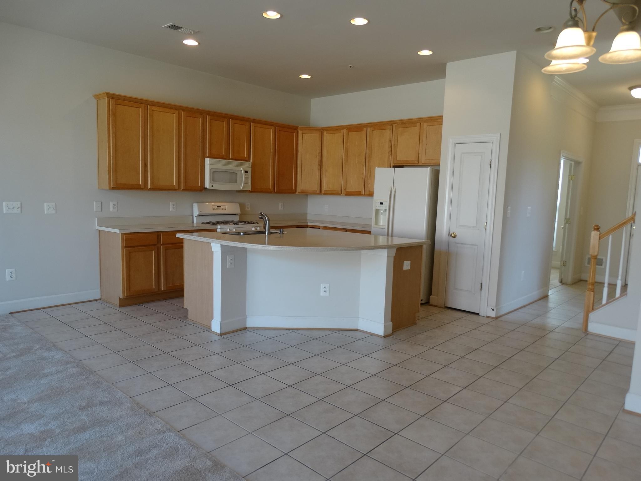 WOODCREST - Residential Lease