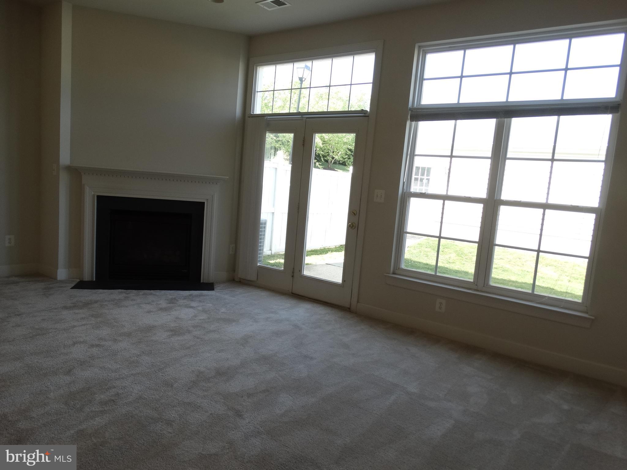 WOODCREST - Residential Lease