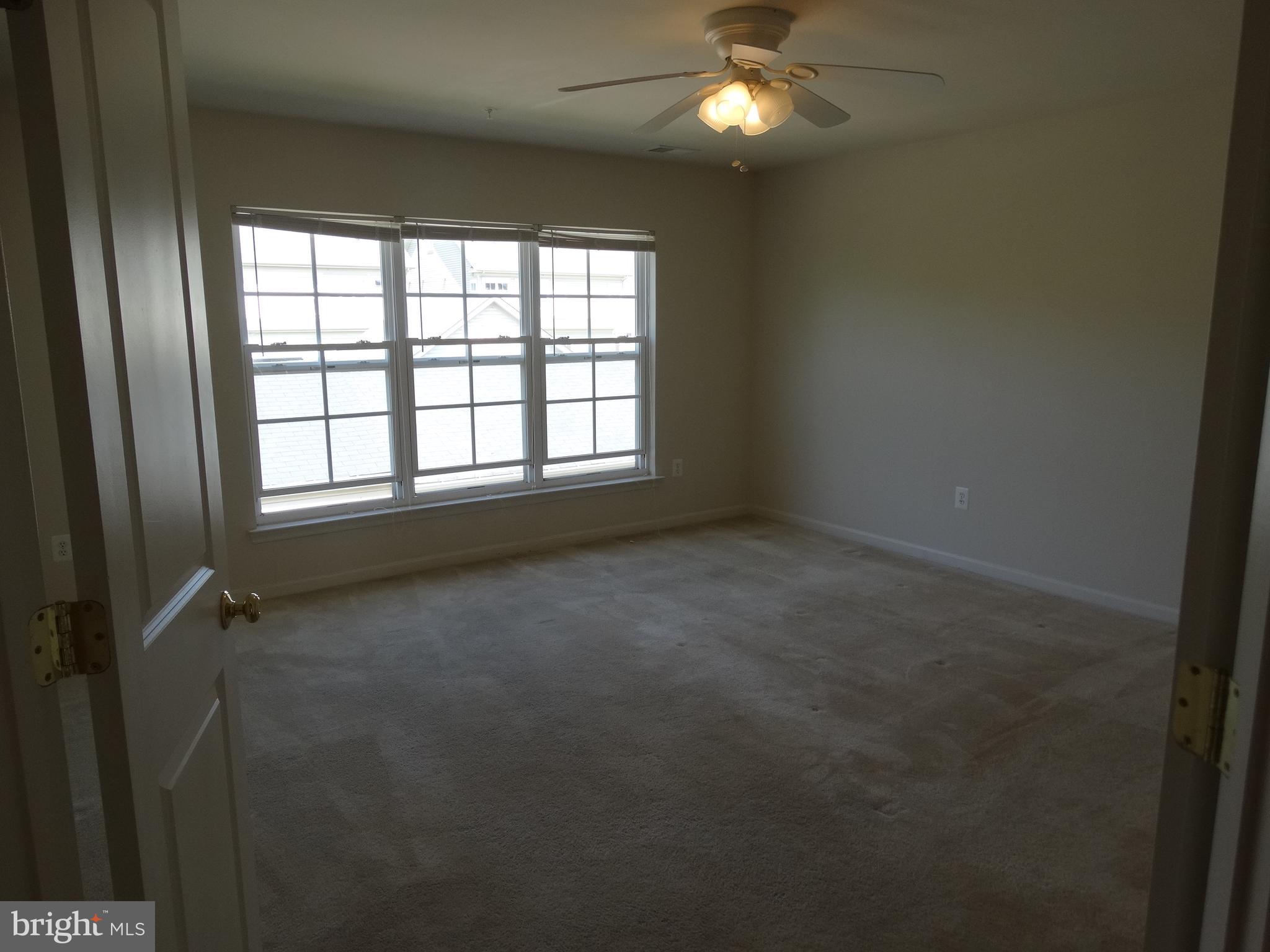 WOODCREST - Residential Lease