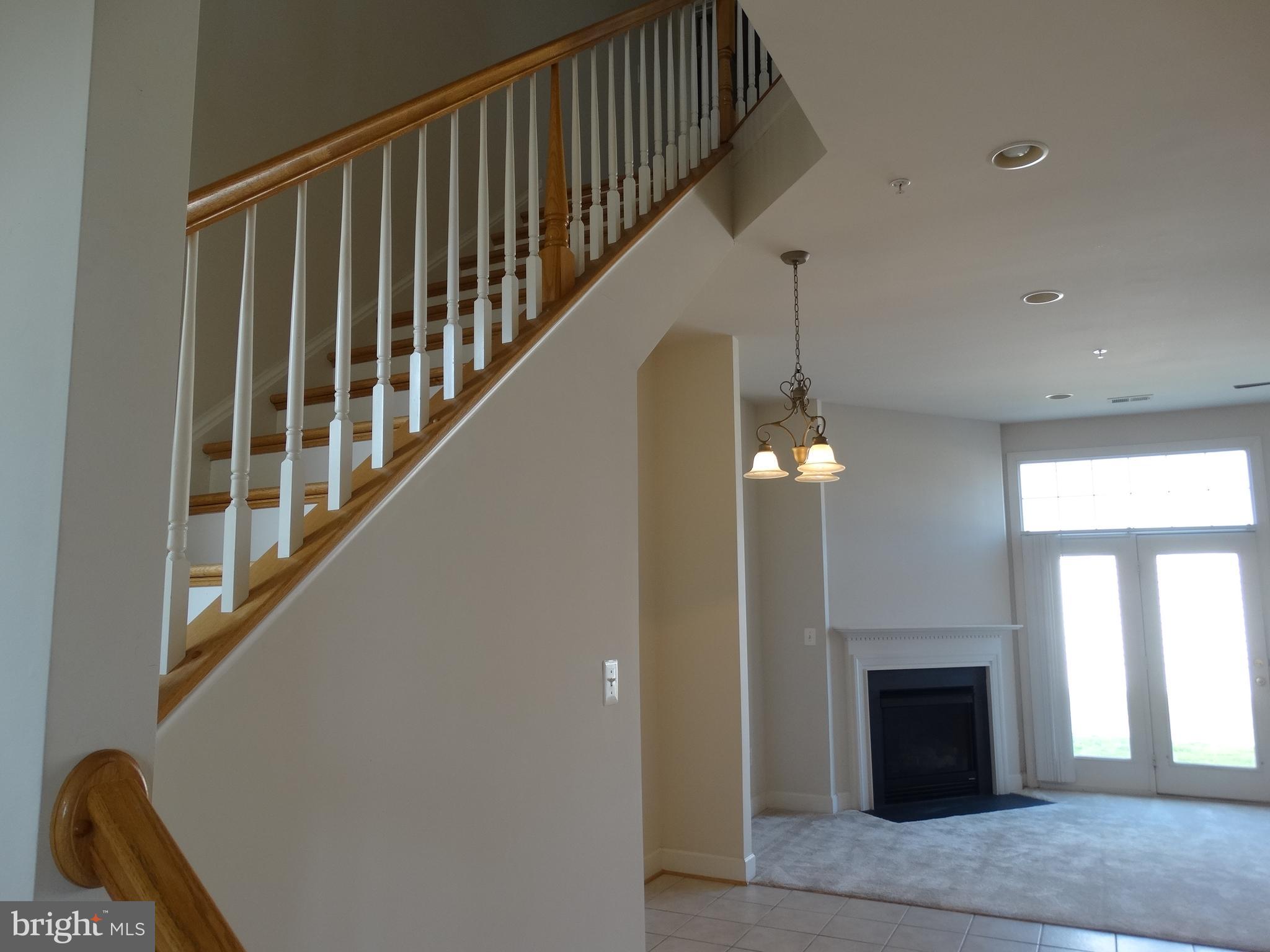 WOODCREST - Residential Lease