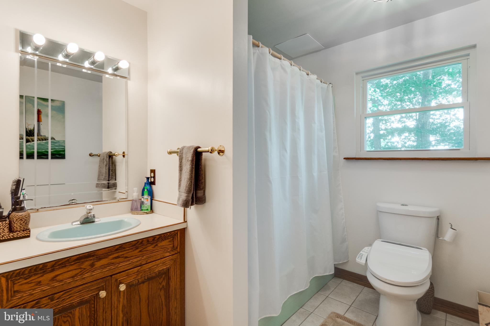 BAY WOODS - Residential