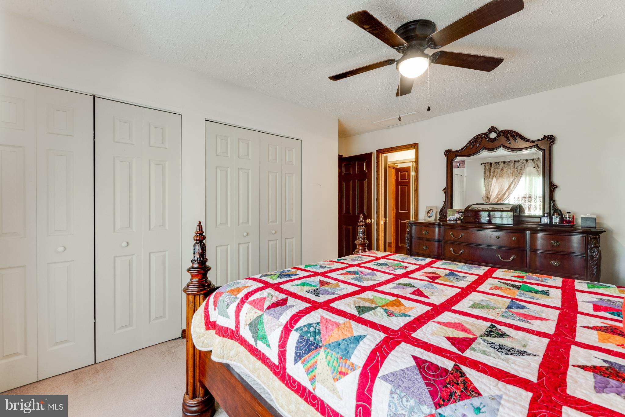 BAY WOODS - Residential