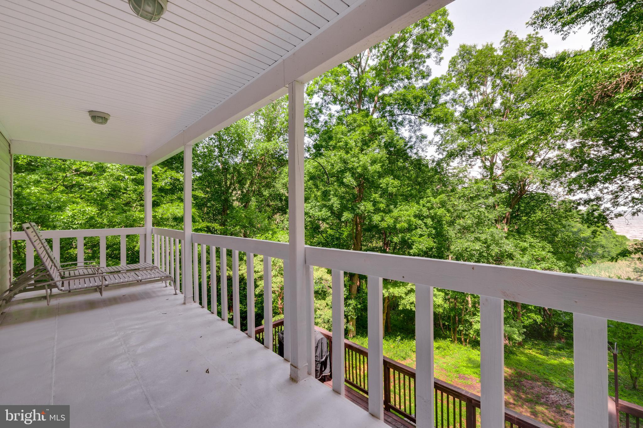 BAY WOODS - Residential