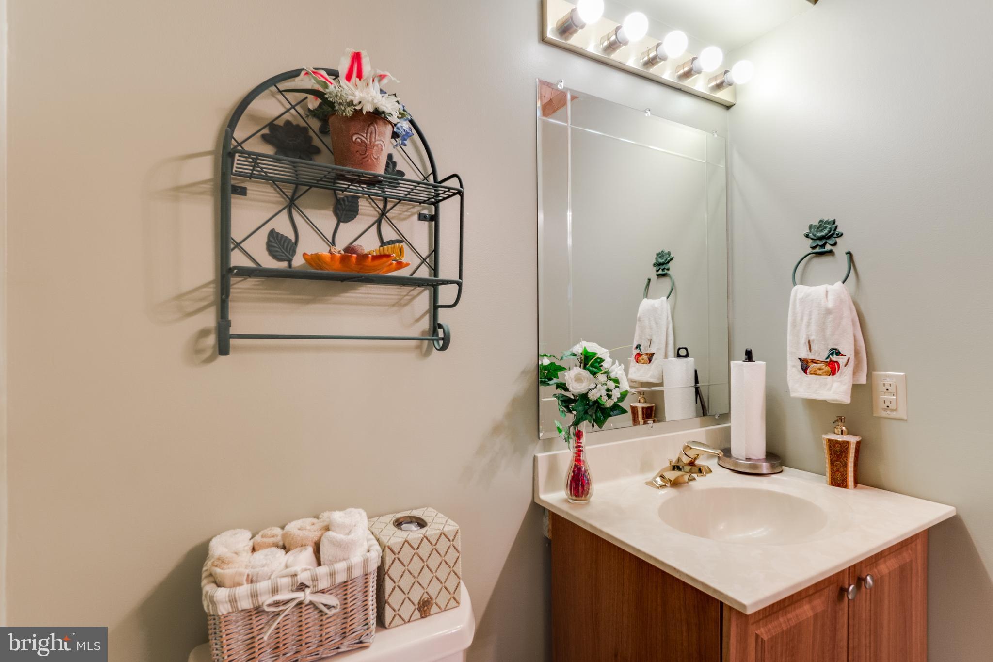 BAY WOODS - Residential