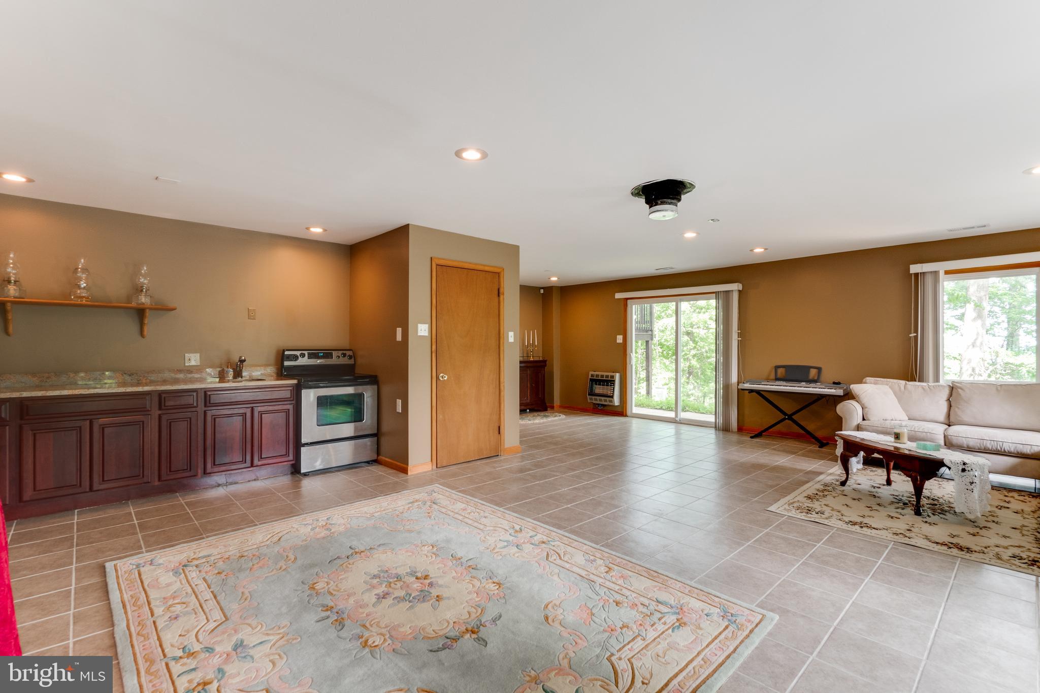 BAY WOODS - Residential