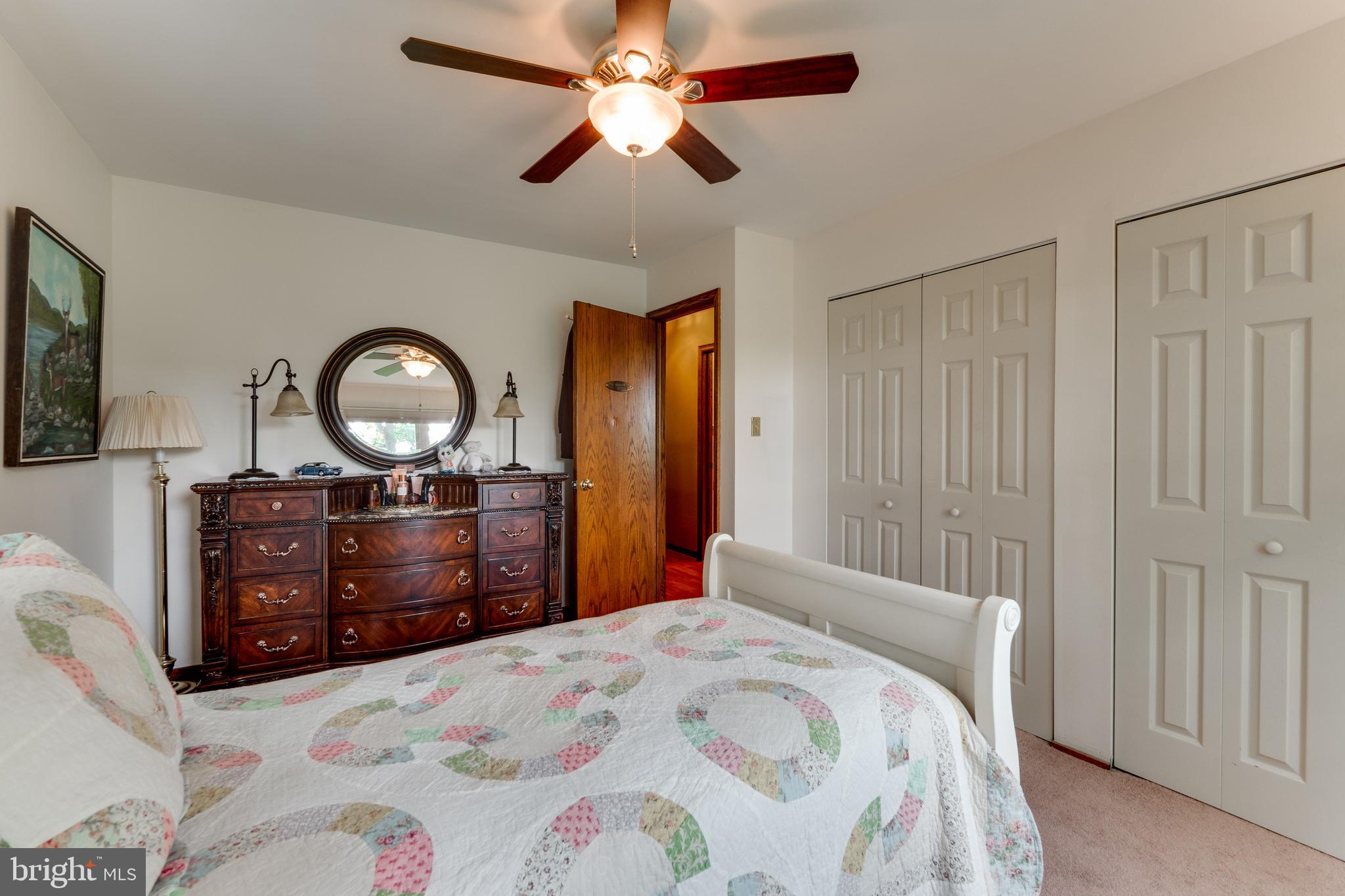 BAY WOODS - Residential