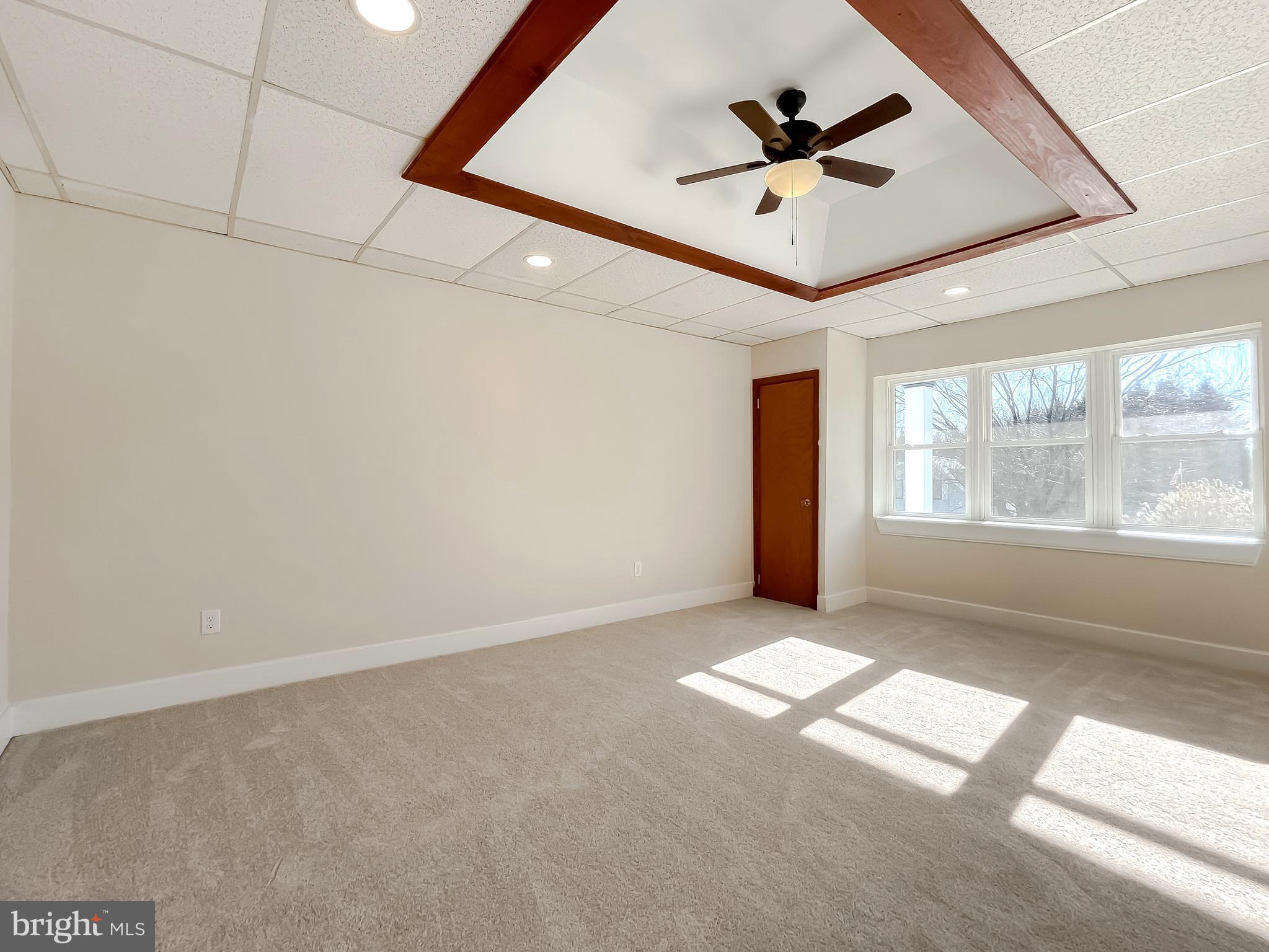 JENNI'S DAWN - Residential