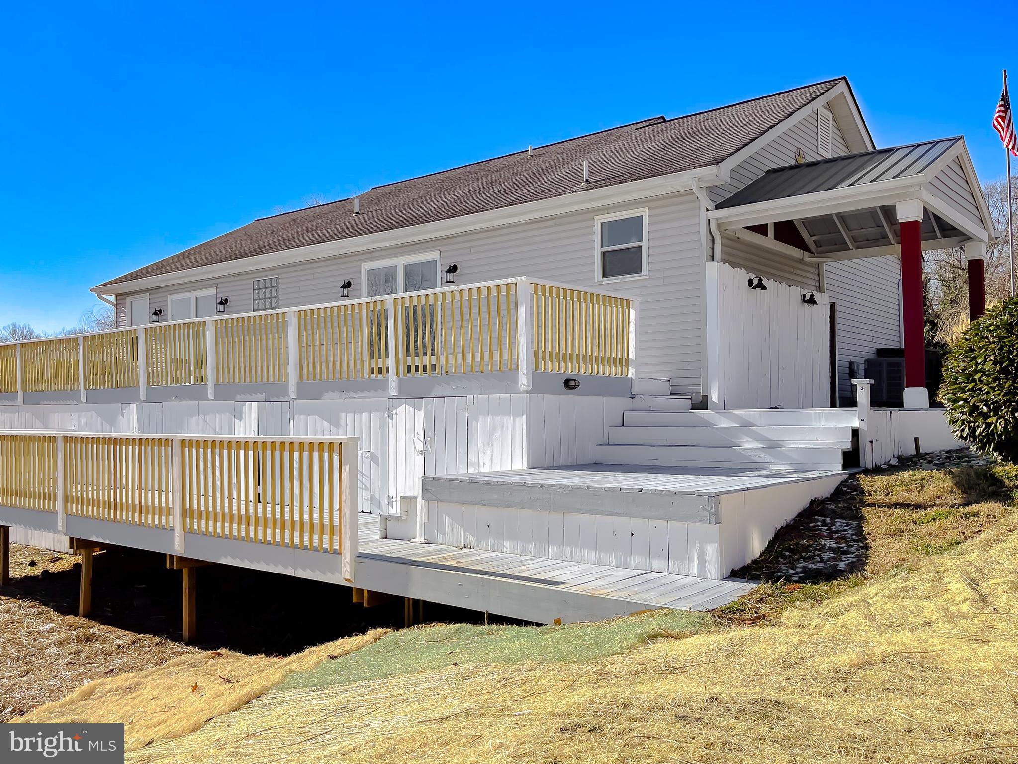 JENNI'S DAWN - Residential