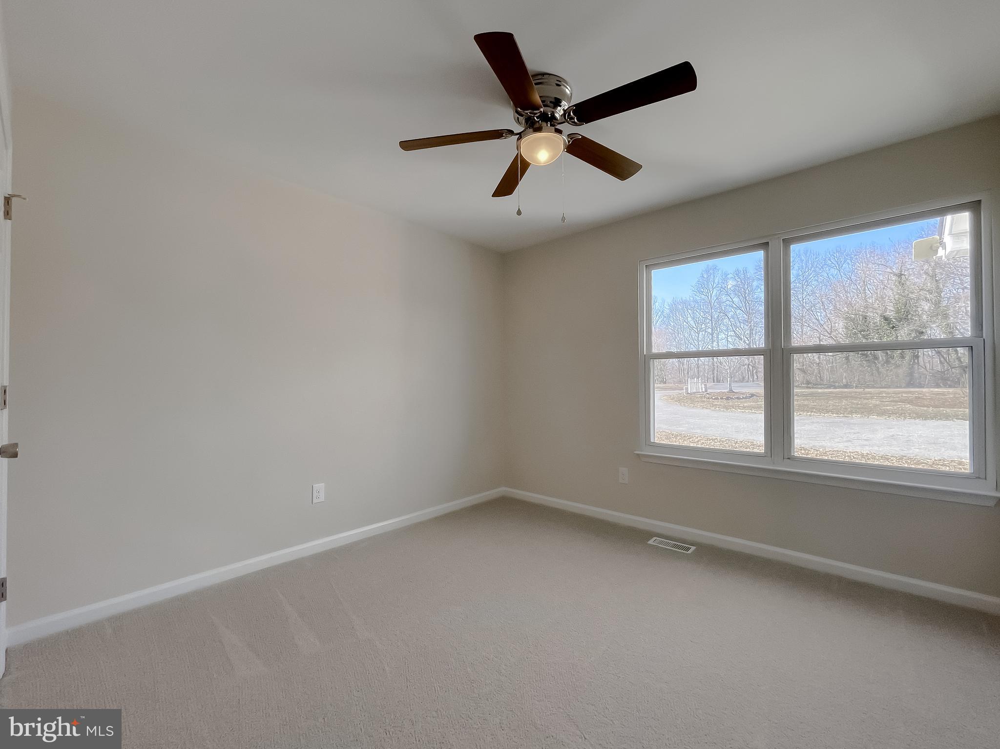 JENNI'S DAWN - Residential