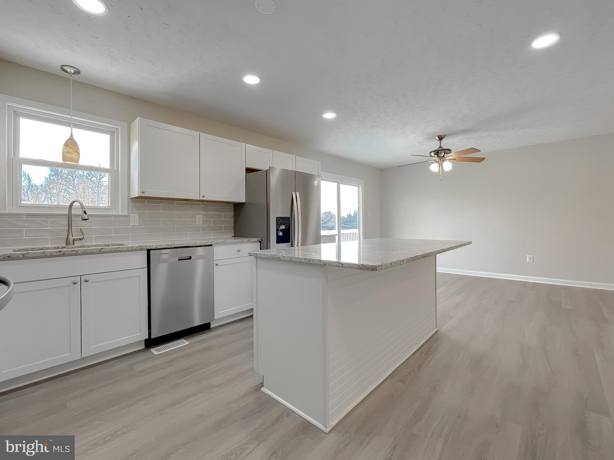 JENNI'S DAWN - Residential