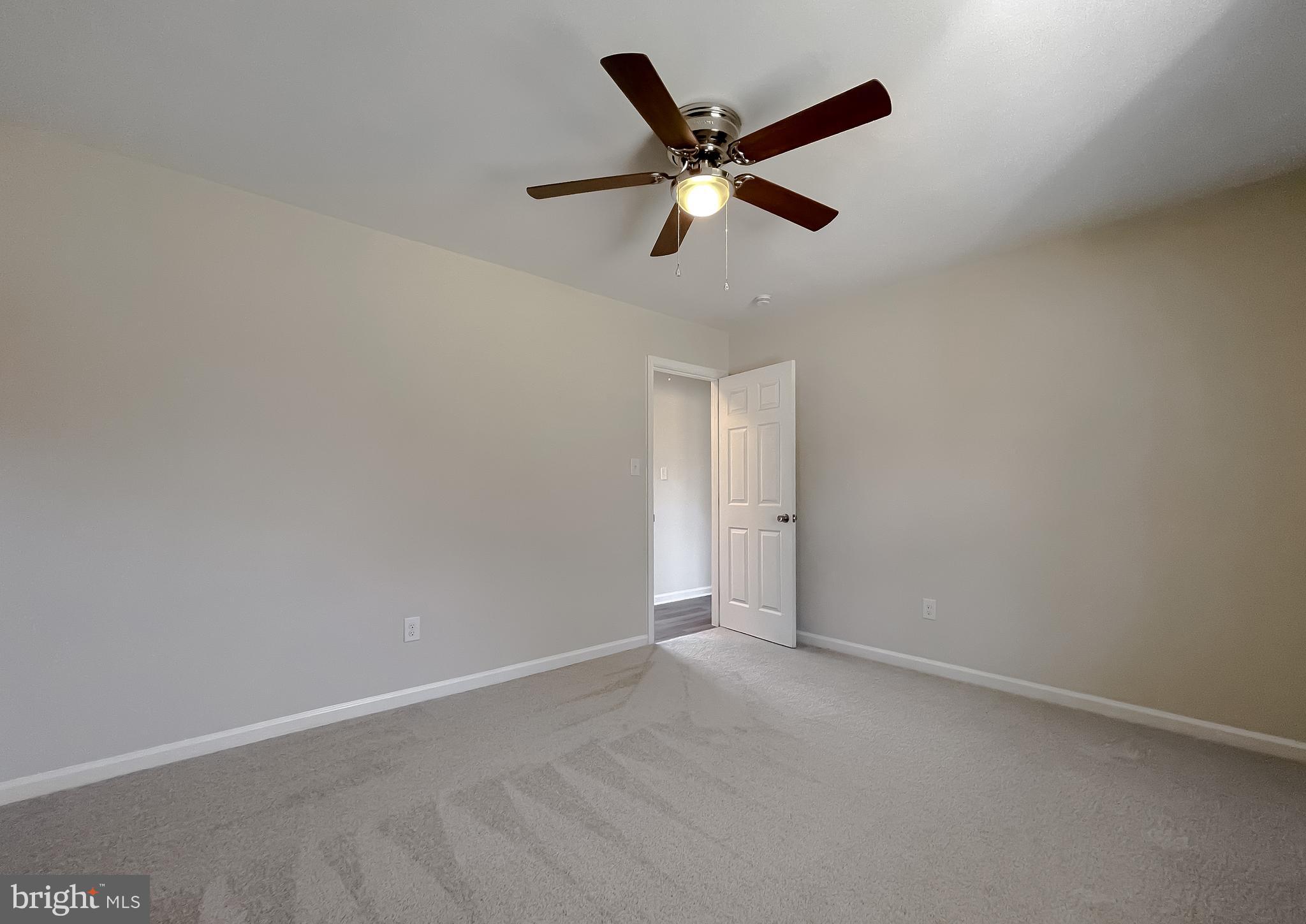 JENNI'S DAWN - Residential