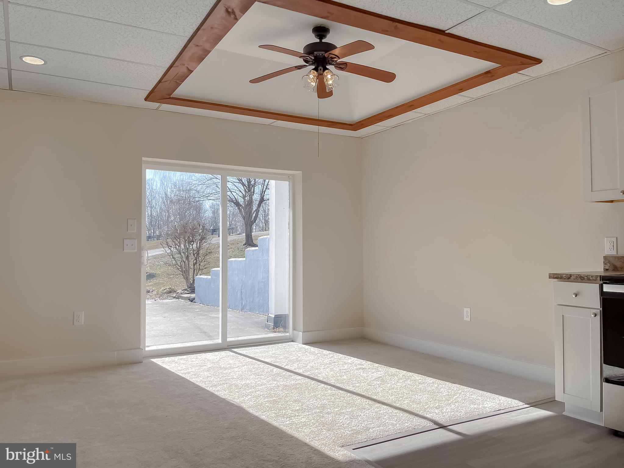 JENNI'S DAWN - Residential