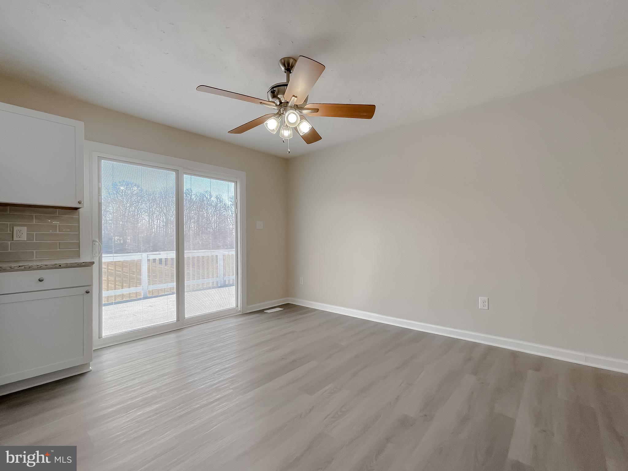 JENNI'S DAWN - Residential