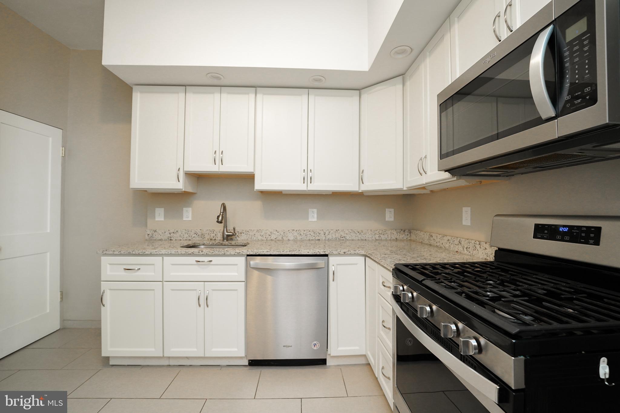 POWELTON VILLAGE - Residential