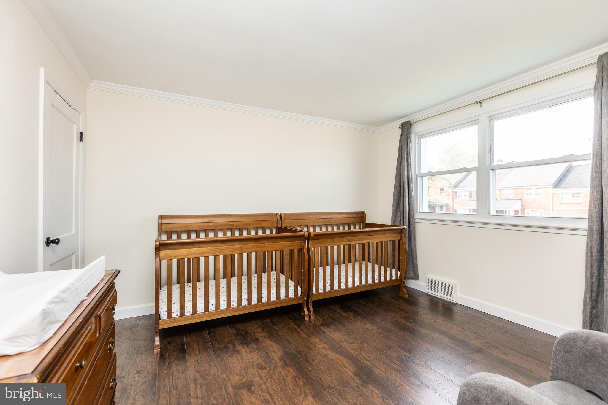 PERRING LOCH - Residential