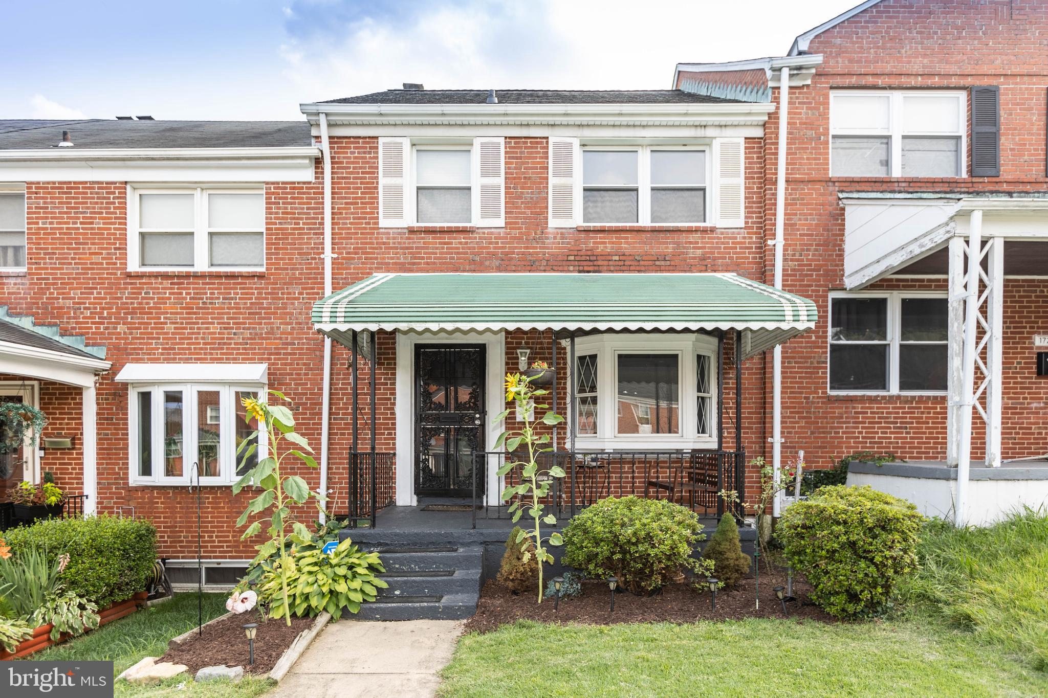 PERRING LOCH - Residential