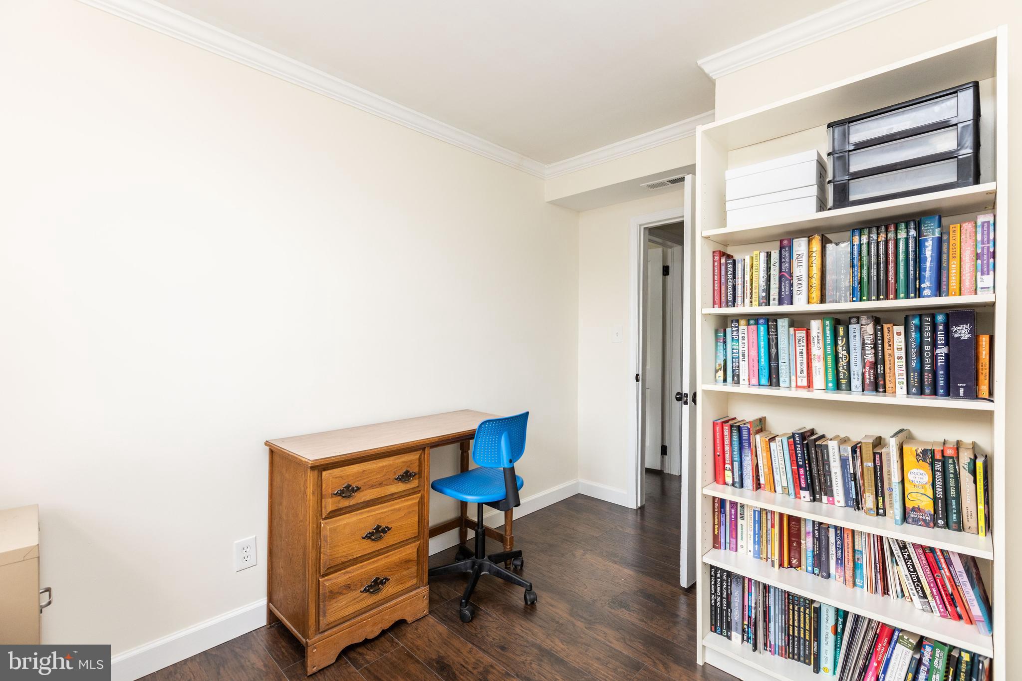 PERRING LOCH - Residential