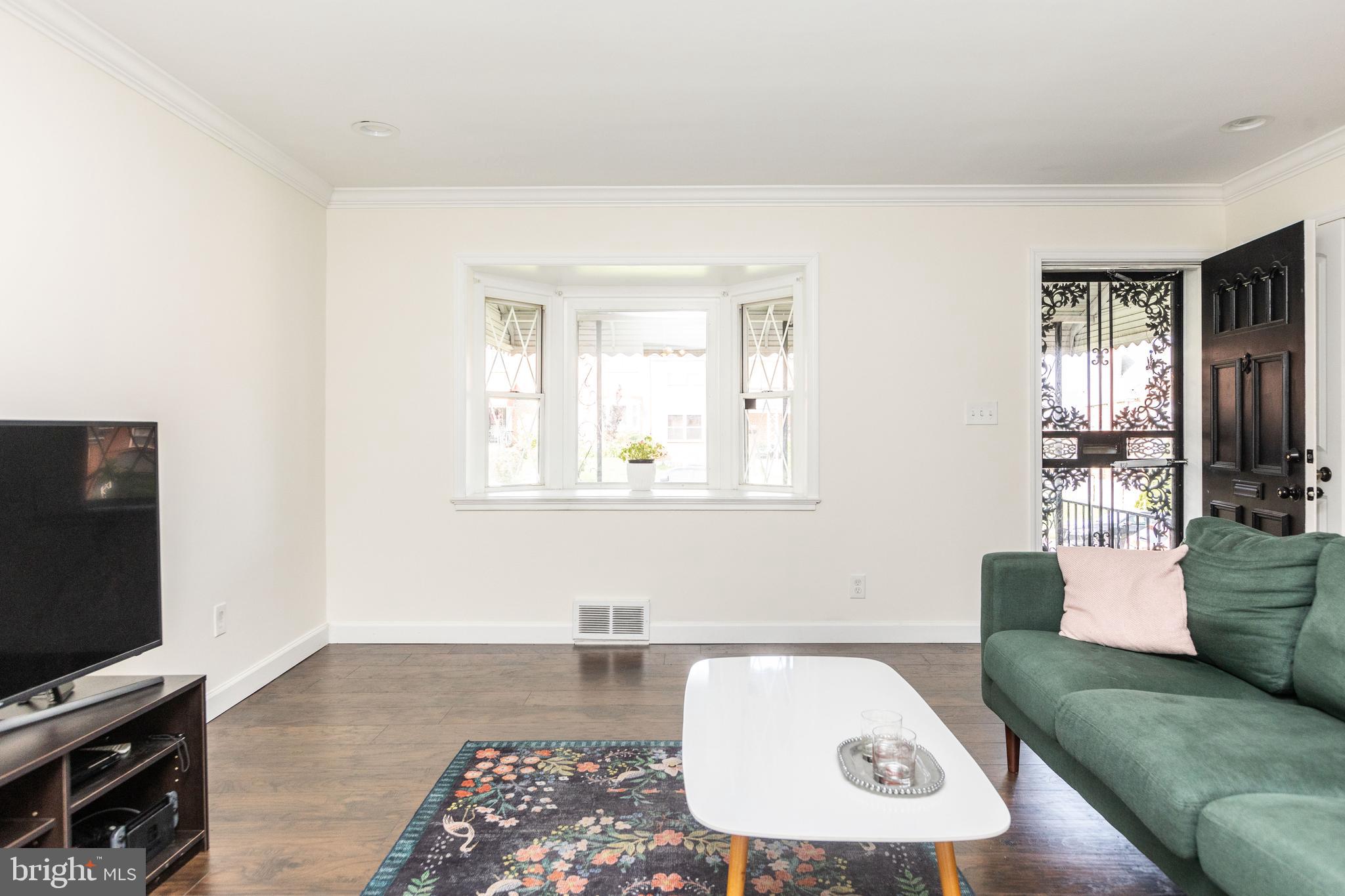 PERRING LOCH - Residential