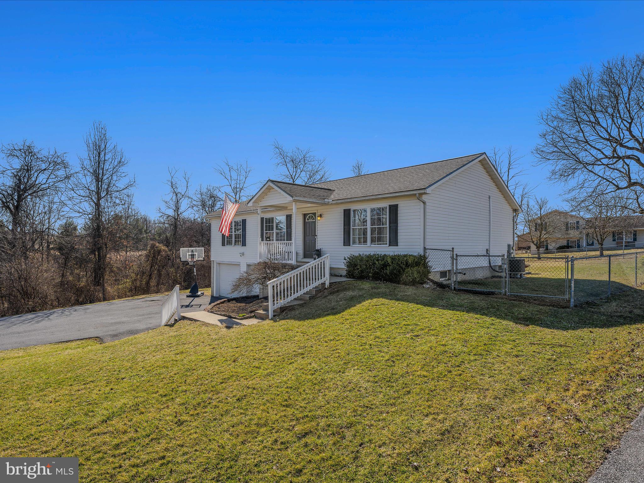 85 MCGILL DRIVE