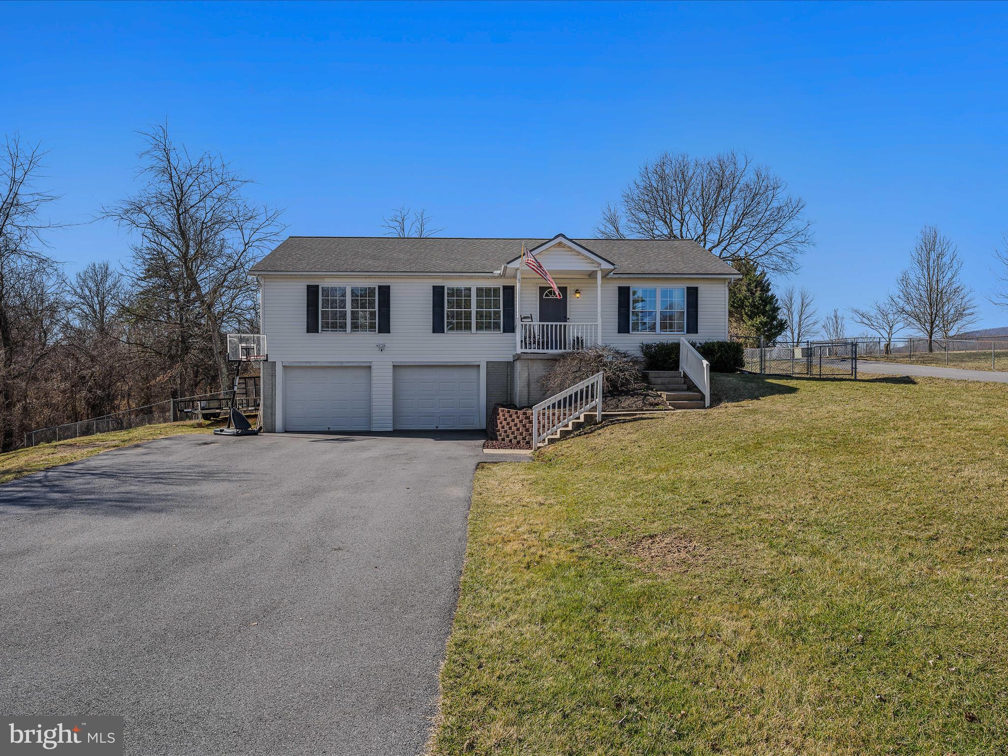 85 MCGILL DRIVE