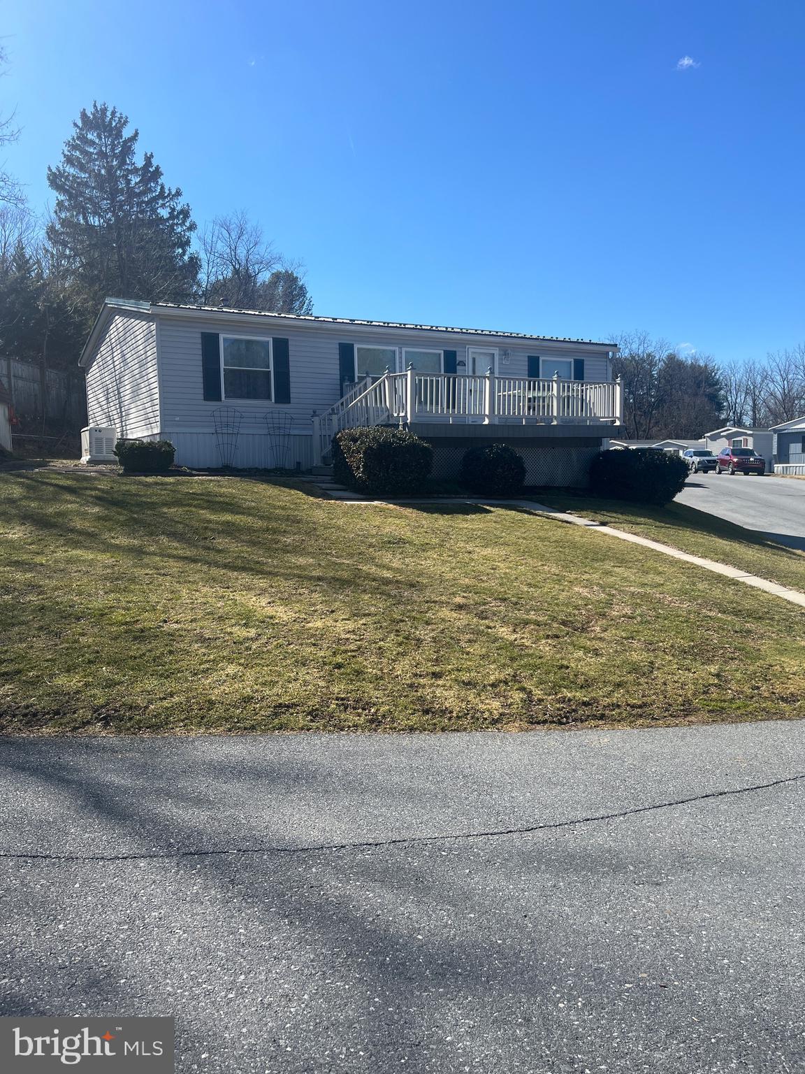 CINDY'S MOBILE HOME PARK - Residential