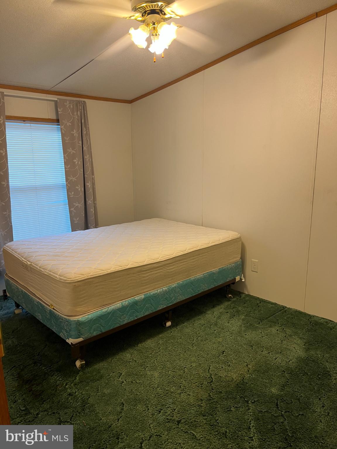 CINDY'S MOBILE HOME PARK - Residential