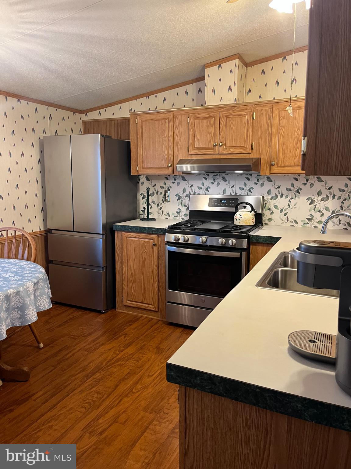 CINDY'S MOBILE HOME PARK - Residential